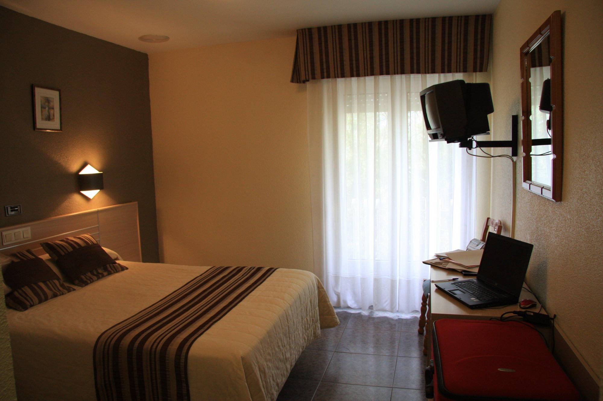 Hotel La Colina Geria Cameră foto